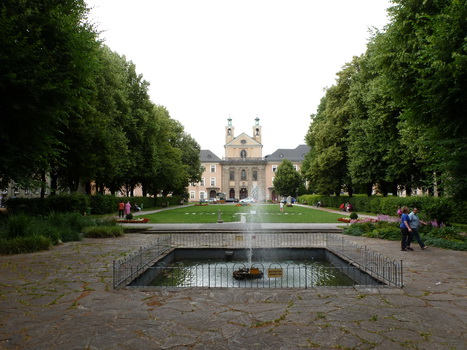 landeskrankenhaus_01